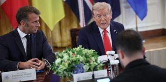 Trump’s remark about Putin during the Zelenskyy meeting is captured on camera