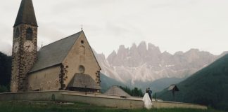 I Gave a Ride to a Homeless Woman — Three Days Later, She Knocked on My Door in a Gucci Coat