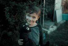 Hungry Little Boy Dialed 911—What Showed Up Changed Everything