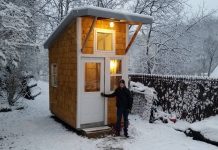 13-year-old builds his own mini-house in his backyard, look inside and be impressed
