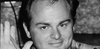 Gary Burghoff retired his role as Radar on M*A*S*H to be a daddy, a role he says is more important than money or fame