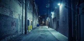 Four skateboarders step up to protect young woman