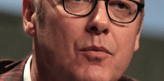 ’80s Heartthrob From A Family Of Teachers Lives A Quiet Life—Inside His Private World Today