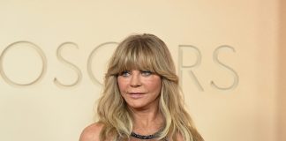 Fans stunned by Goldie Hawn’s mouth movements at the Oscars