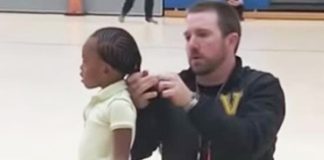 Coach goes viral online for this one act during kids’ basketball game