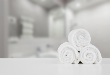 You’ve Been Using Bath Towels Wrong, Here’s What Those Hidden Lines Actually Mean