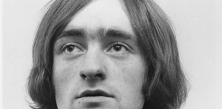 Iconic rock star dies at 79